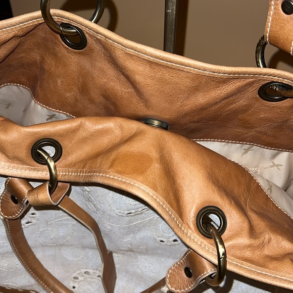 💛 NEW VINTAGE LUXURY TOTE BY MARIELLA BURANI - Picture 11 of 17